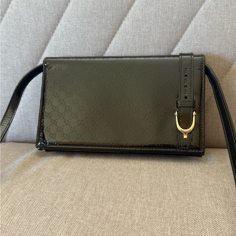 100% Authentic GUCCI GG Microguccissima Nice Crossbody